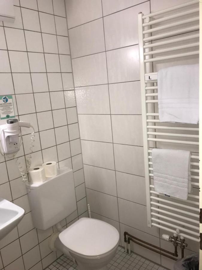 Hotel Quellenhof Bad Urach Buitenkant foto